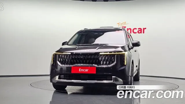 Kia Carnival 2024 thumb 2