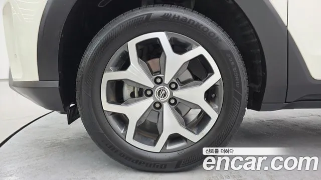 KG_Mobility_Ssangyong Torres 2022 thumb 5