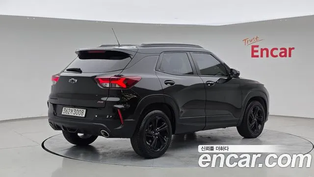 ChevroletGMDaewoo TrailBlazer 2022 thumb 2