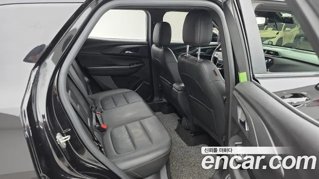 ChevroletGMDaewoo TrailBlazer 2022 thumb 12