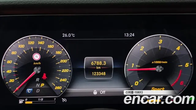 Mercedes-Benz CLS-Class 2019 thumb 8
