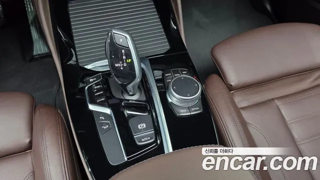 BMW X4 2020 thumb 9