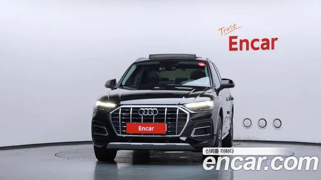Audi Q5 2021 thumb 3