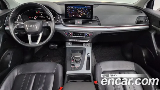 Audi Q5 2021 thumb 7
