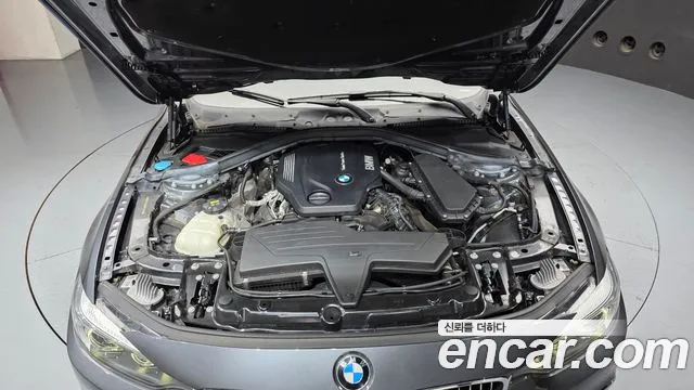 BMW 4-Series 2019 thumb 6
