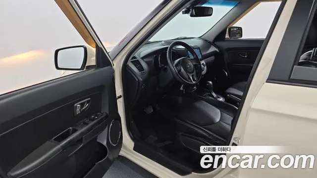 Kia Soul 2010 thumb 10