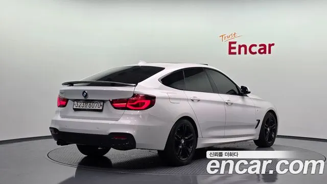 BMW Gran Turismo 2020 thumb 2