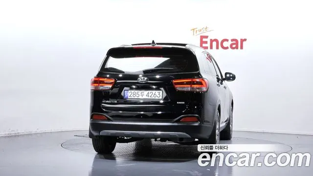 Kia Sorento 2015 thumb 4