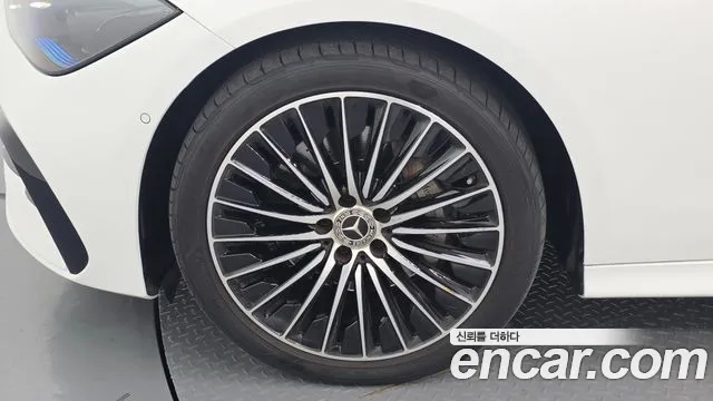 Mercedes-Benz CLE-Class 2024 thumb 5
