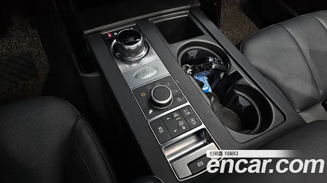 Land Rover Discovery 2018 thumb 9