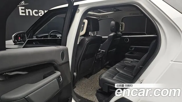 Land Rover Discovery 2018 thumb 12