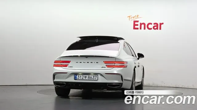 Genesis G80 2022 thumb 4