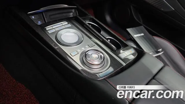Genesis G80 2022 thumb 9