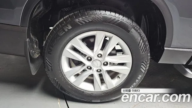 KG_Mobility_Ssangyong Rexton 2019 thumb 5