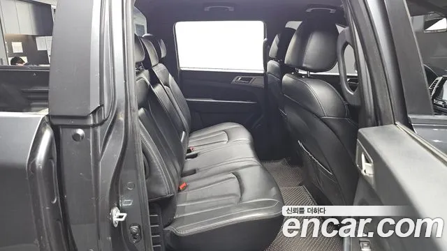KG_Mobility_Ssangyong Rexton 2019 thumb 10