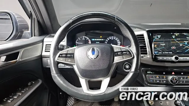 KG_Mobility_Ssangyong Rexton 2019 thumb 12