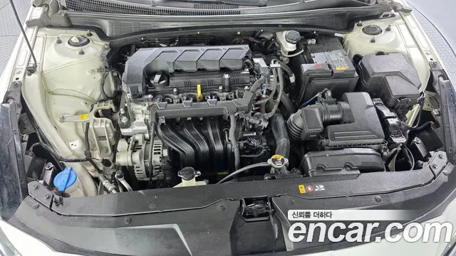 Hyundai Avante 2022 thumb 6