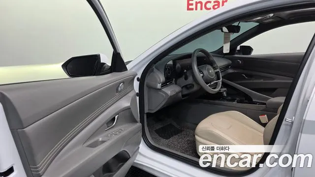 Hyundai Avante 2022 thumb 10