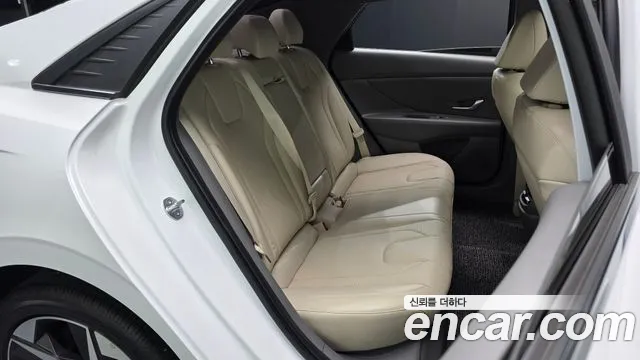 Hyundai Avante 2022 thumb 11