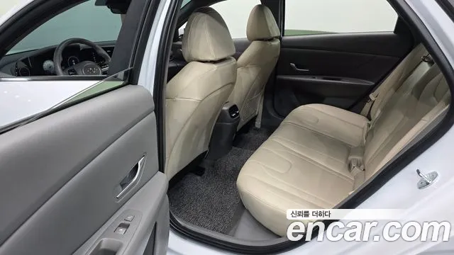 Hyundai Avante 2022 thumb 12