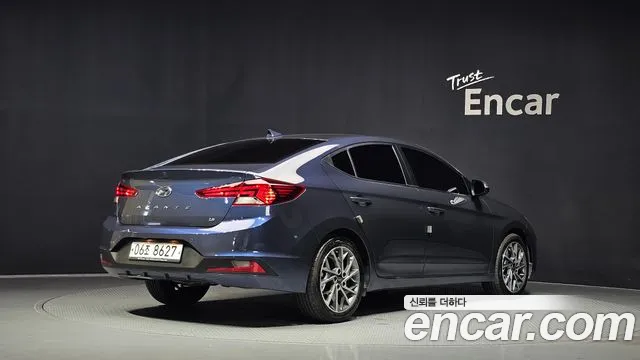 Hyundai Avante 2018 thumb 2