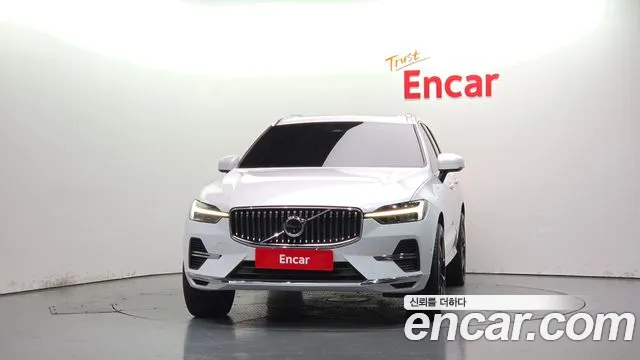 Volvo XC60 2023 thumb 2