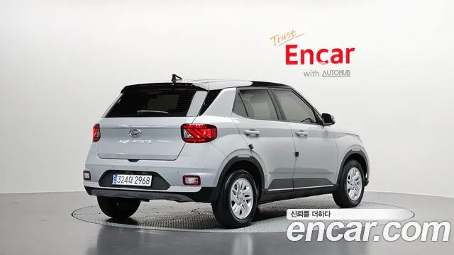 Hyundai Venue 2024 thumb 2