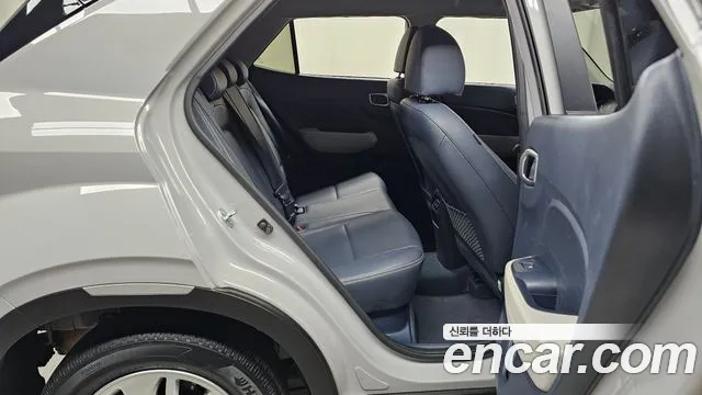 Hyundai Venue 2024 thumb 11