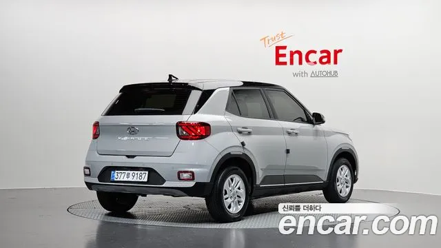 Hyundai Venue 2024 thumb 2