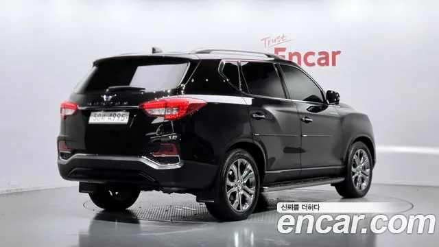 KG_Mobility_Ssangyong Rexton 2018 thumb 2