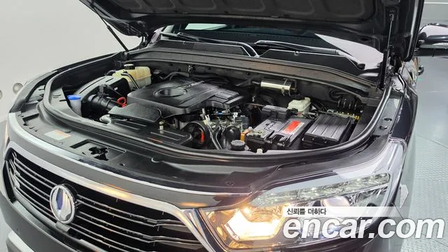 KG_Mobility_Ssangyong Rexton 2018 thumb 6