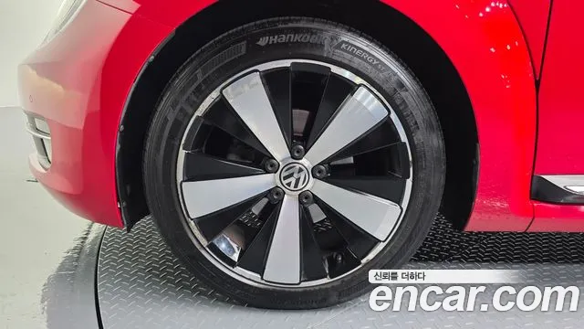 Volkswagen Beatle 2014 thumb 4