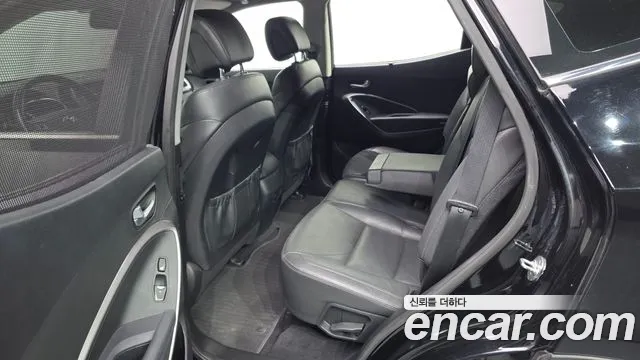 Hyundai Santa Fe 2016 thumb 11
