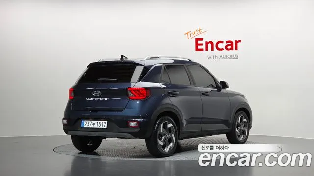 Hyundai Venue 2025 thumb 2