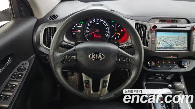 Kia Sportage 2015 thumb 12
