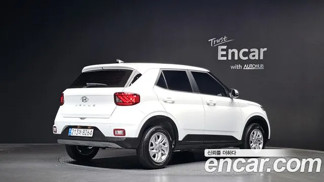 Hyundai Venue 2025 thumb 2
