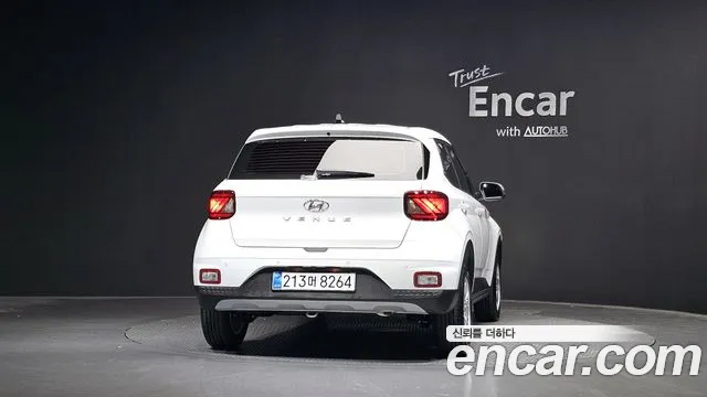 Hyundai Venue 2025 thumb 4