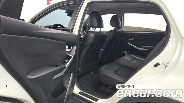 KG_Mobility_Ssangyong KORANDO 2016 thumb 12