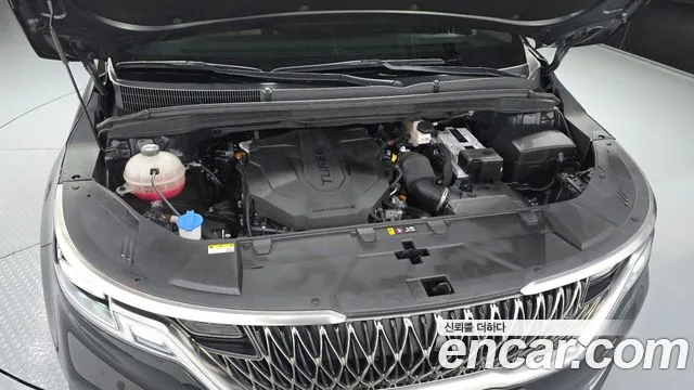 Kia Carnival 2022 thumb 5