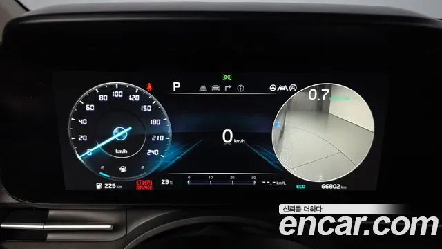 Kia Carnival 2022 thumb 7