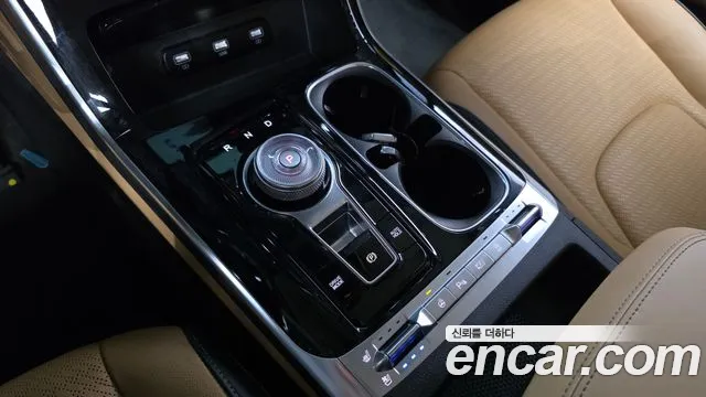 Kia Carnival 2022 thumb 8