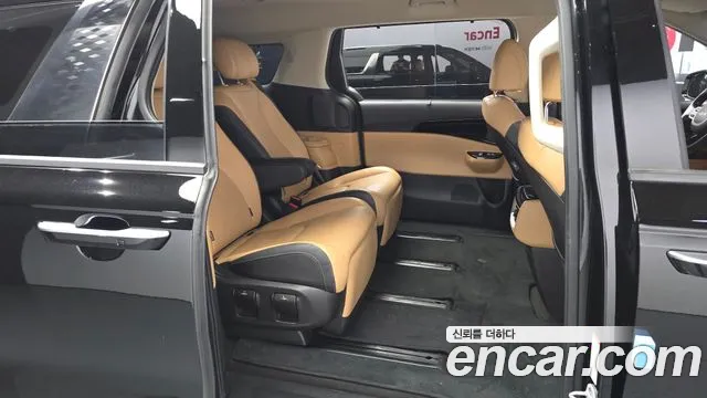 Kia Carnival 2022 thumb 11