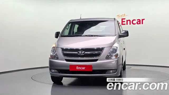 Hyundai Starex 2011 thumb 3