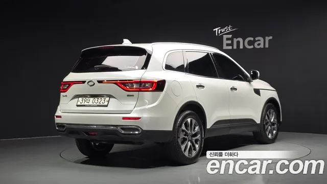 Renault-KoreaSamsung Koleos 2016 thumb 2