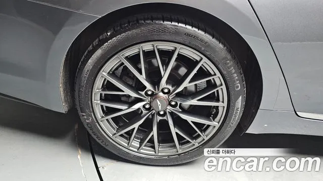 Hyundai Genesis 2016 thumb 5