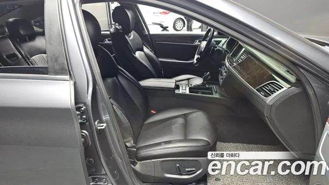 Hyundai Genesis 2016 thumb 10