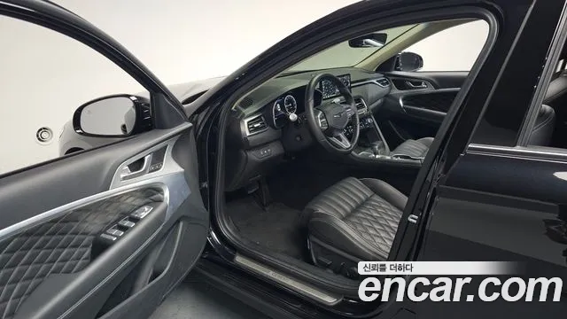 Genesis G70 2024 thumb 9
