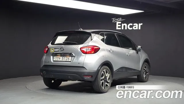 Renault-KoreaSamsung Captur 2015 thumb 2