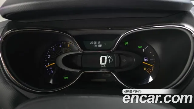 Renault-KoreaSamsung Captur 2015 thumb 8