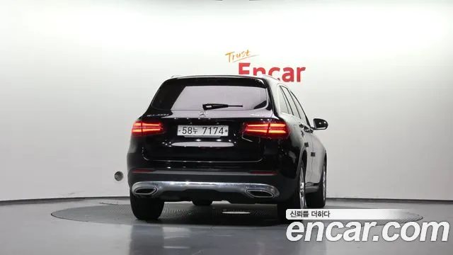 Mercedes-Benz GLC 2018 thumb 4